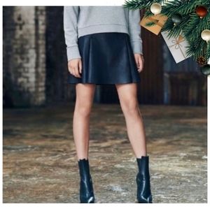 ALL SAINT  Skirt, 100% leather, Size 6, Great Condition